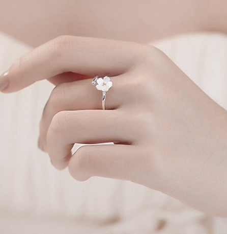 Flower of the Field Ring