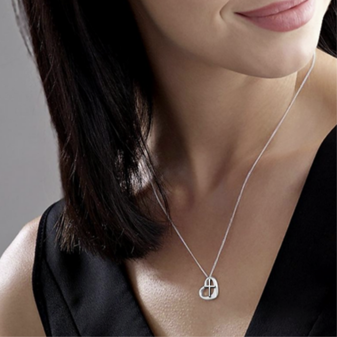 Saviour's Love Necklace